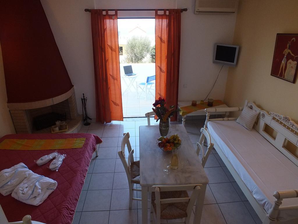Golden Villas - Hotel Apartments & Villas Херсонисос Екстериор снимка