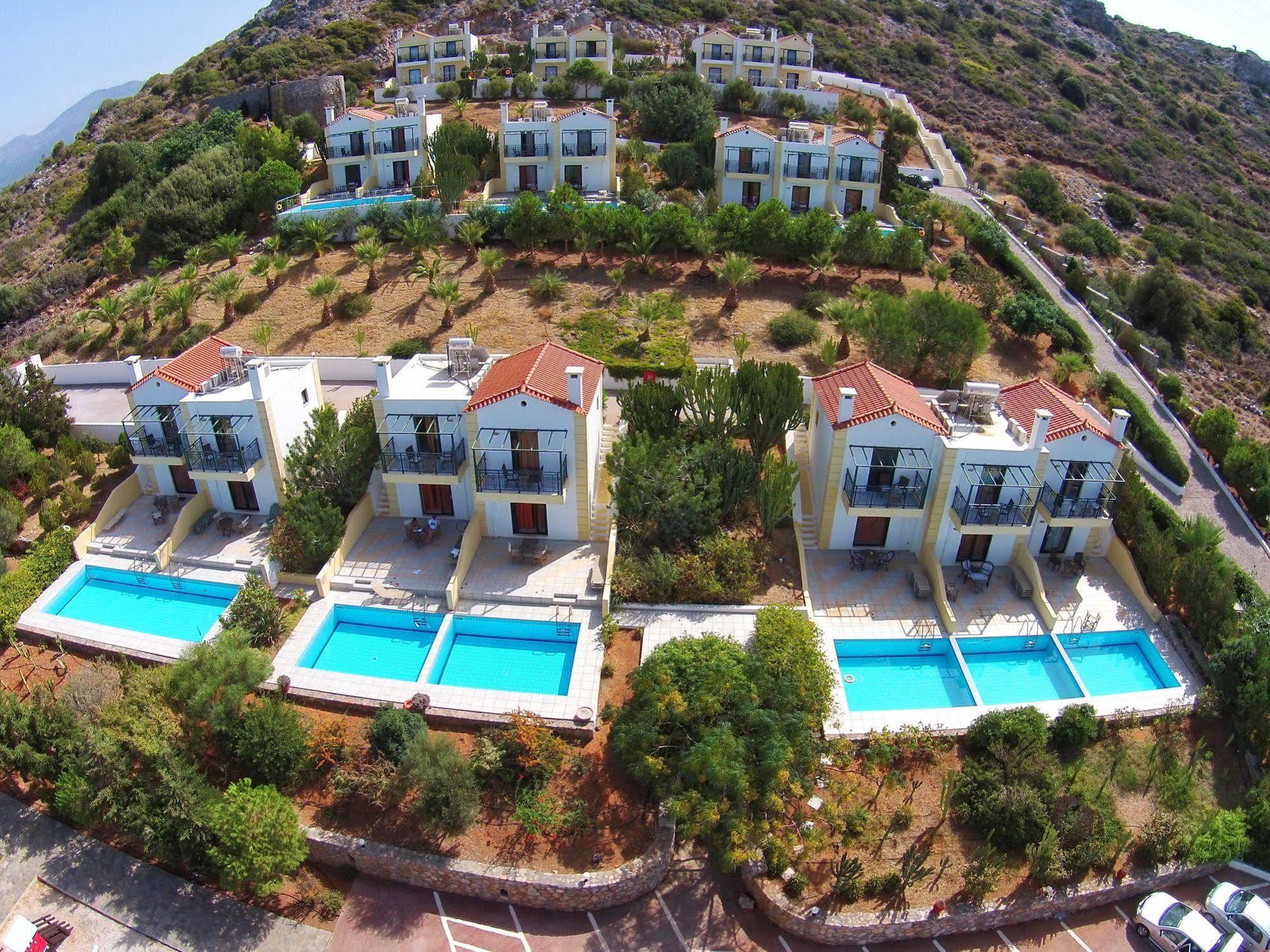 Golden Villas - Hotel Apartments & Villas Херсонисос Екстериор снимка